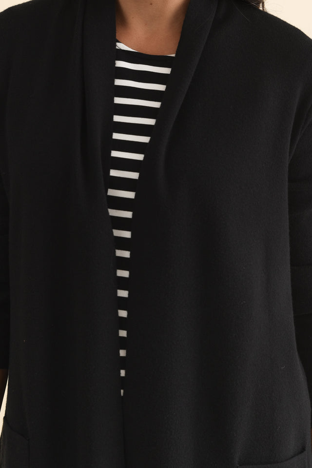 alt text|model:Brontie image 5