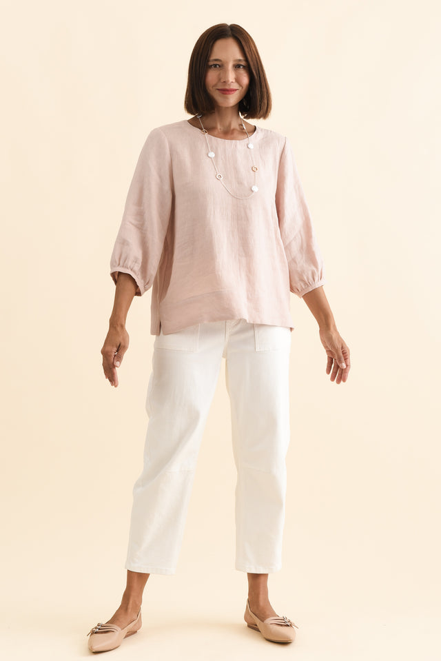 Addie Blush Linen Sleeved Top,Brunette model,alt text|model:Cara image 8