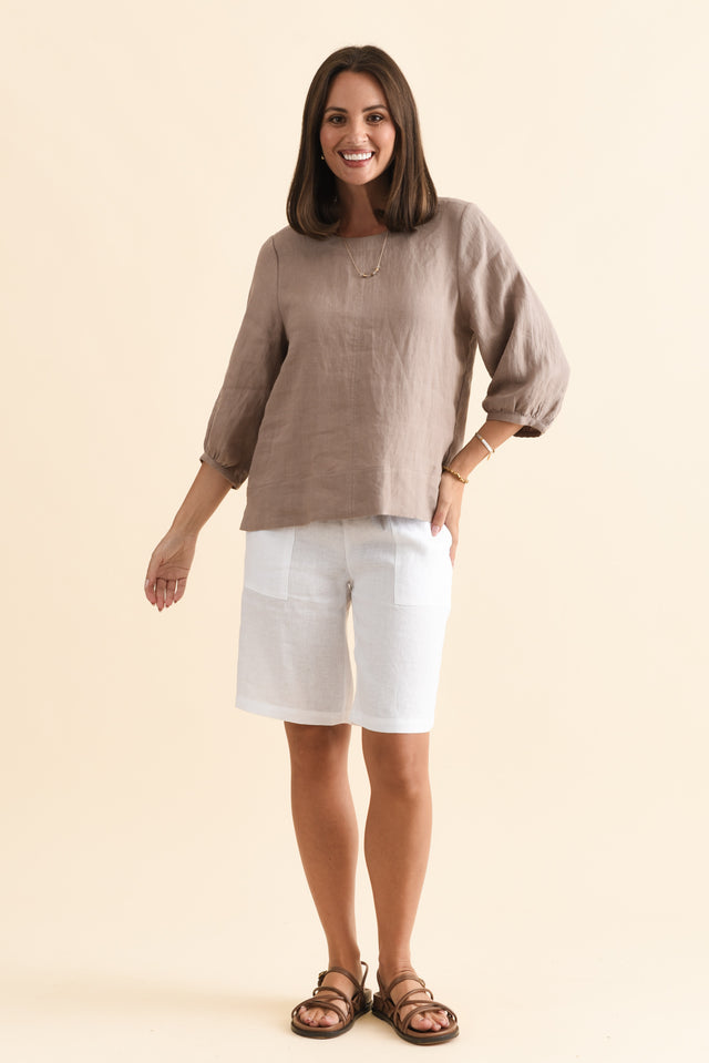Addie Mocha Linen Sleeved Top,Brunette model,alt text|model:MJ image 7