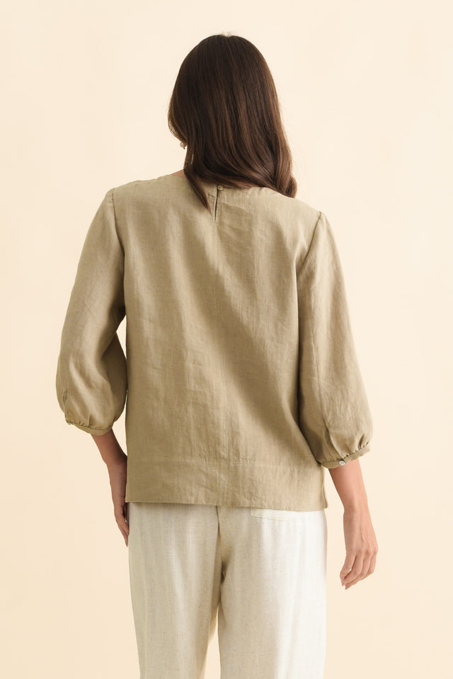 alt text|model:MJ image 4