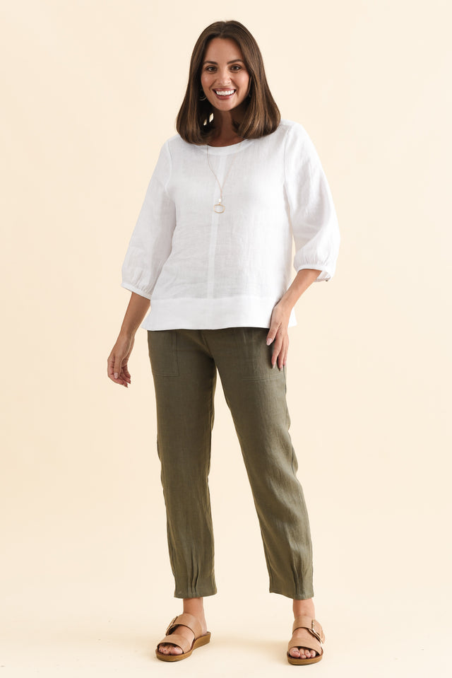 alt text|model:MJ image 7