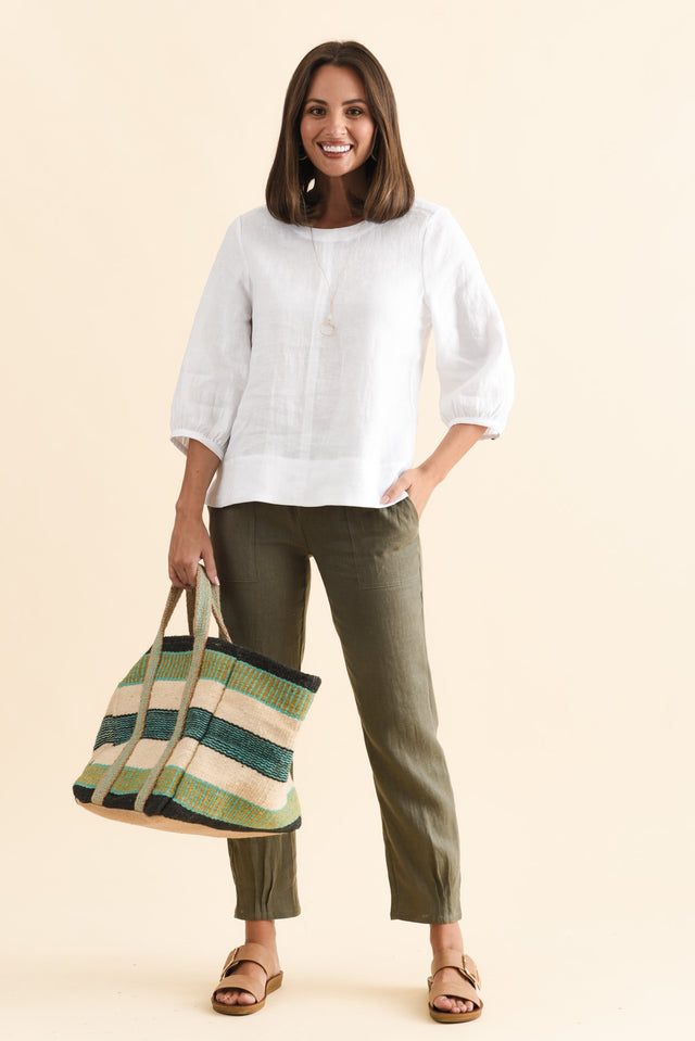 alt text|model:MJ image 3