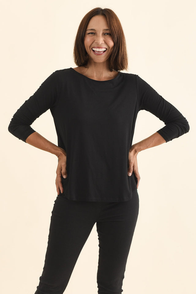 Adele Black Long Sleeve Bamboo Tee,Brunette model,alt text|model:Cara