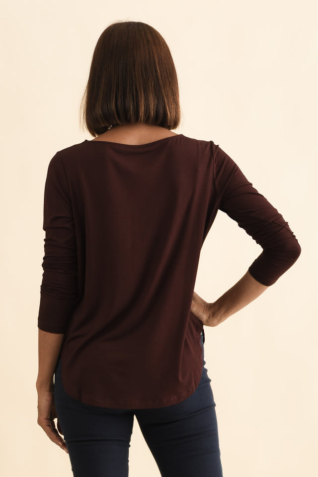 Adele Wine Long Sleeve Bamboo Tee,Brunette model,alt text|model:Cara image 5