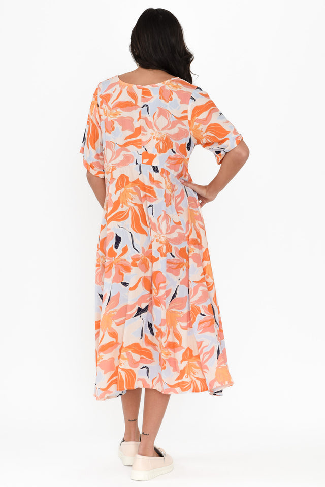 alt text|model:Brontie image 5