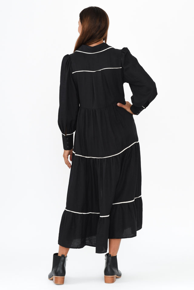 alt text|model:Cara image 6