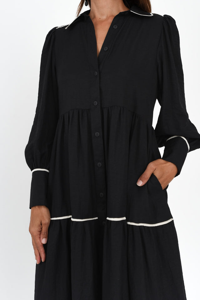 alt text|model:Cara image 7