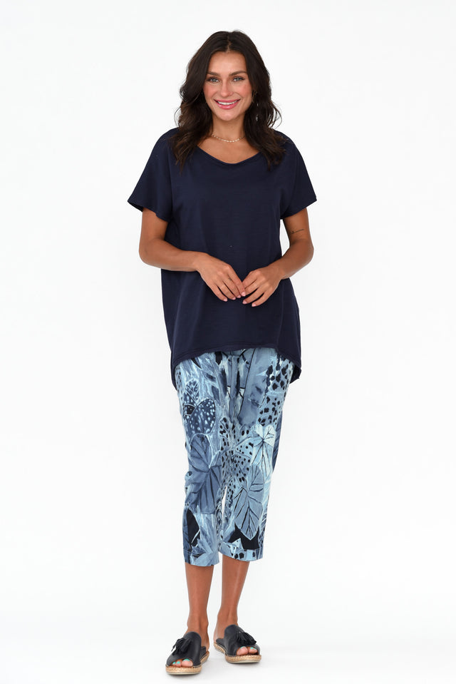 Agios Blue Leaf Cotton Capri Pants