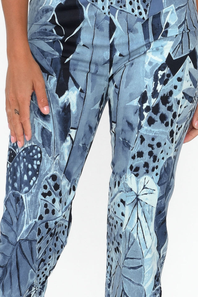 Agios Blue Leaf Cotton Capri Pants