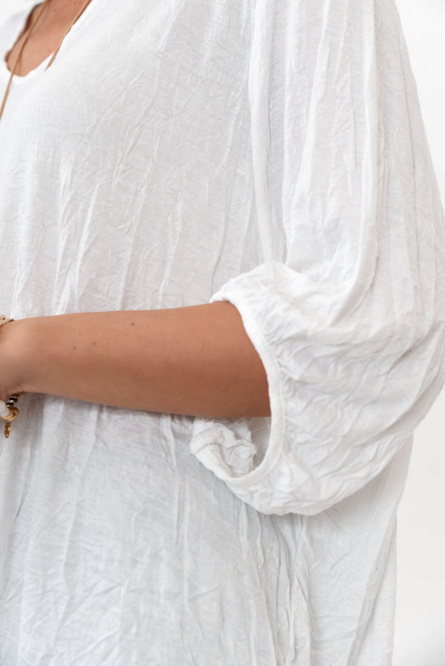 alt text|model:MJ image 8