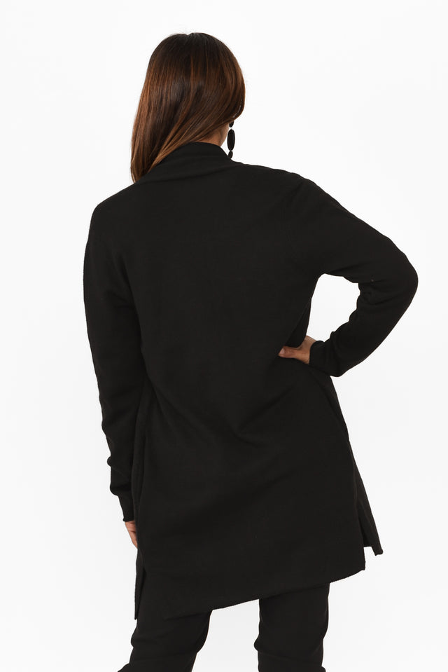 alt text|model:Cara image 6