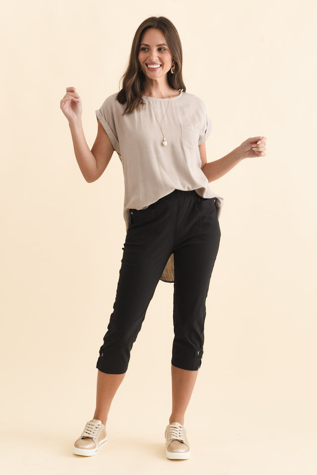 alt text|model:MJ image 7