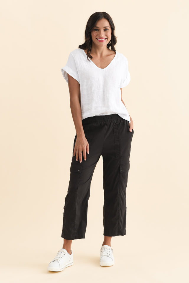 Air-Lite Black Stretch Cargo Pants,Brunette model,alt text|model:Brontie image 8