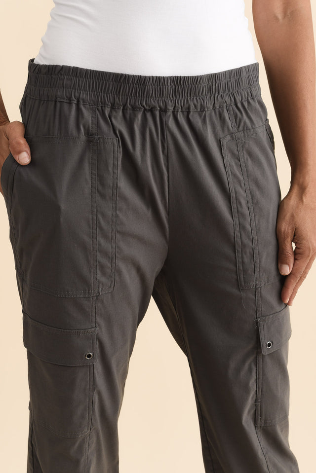 alt text|model:Cara image 6