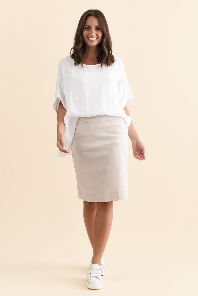 alt text|model:MJ image 3