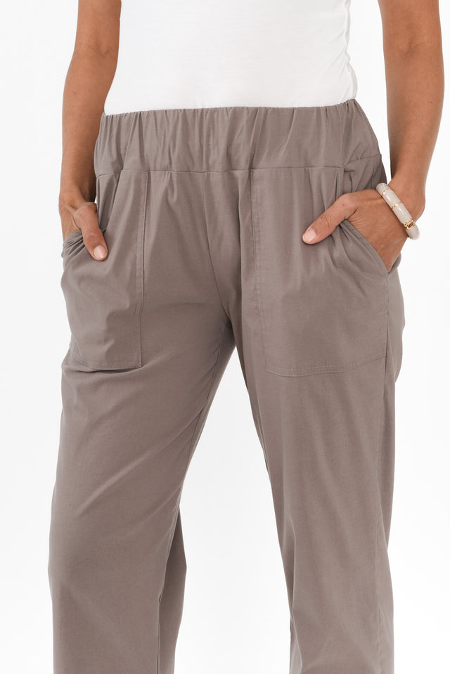 alt text|model:Cara image 7