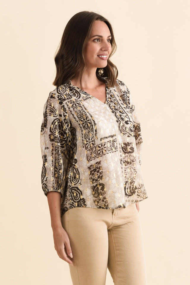 alt text|model:MJ image 4