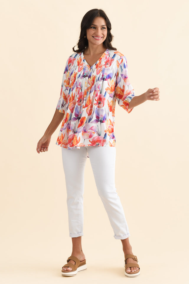 Alby Orange Flower Pleated Blouse,Brunette model,alt text|model:Brontie image 7