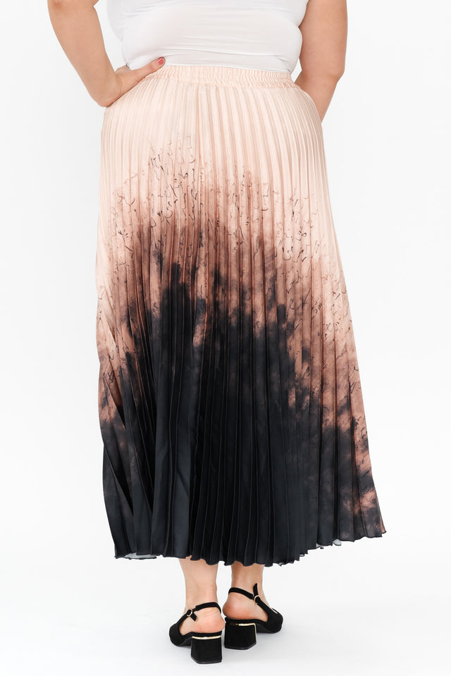 alt text|model:Gabby image 11