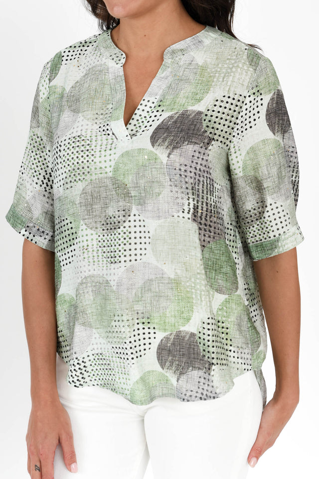 alt text|model:Brontie image 5