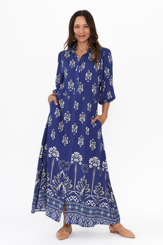 alt text|model:Cara image 7