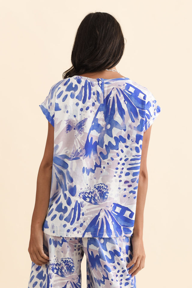 alt text|model:Brontie image 4