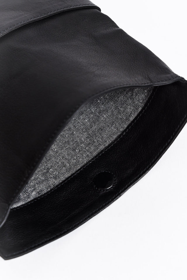 Aluka Black Leather Bag