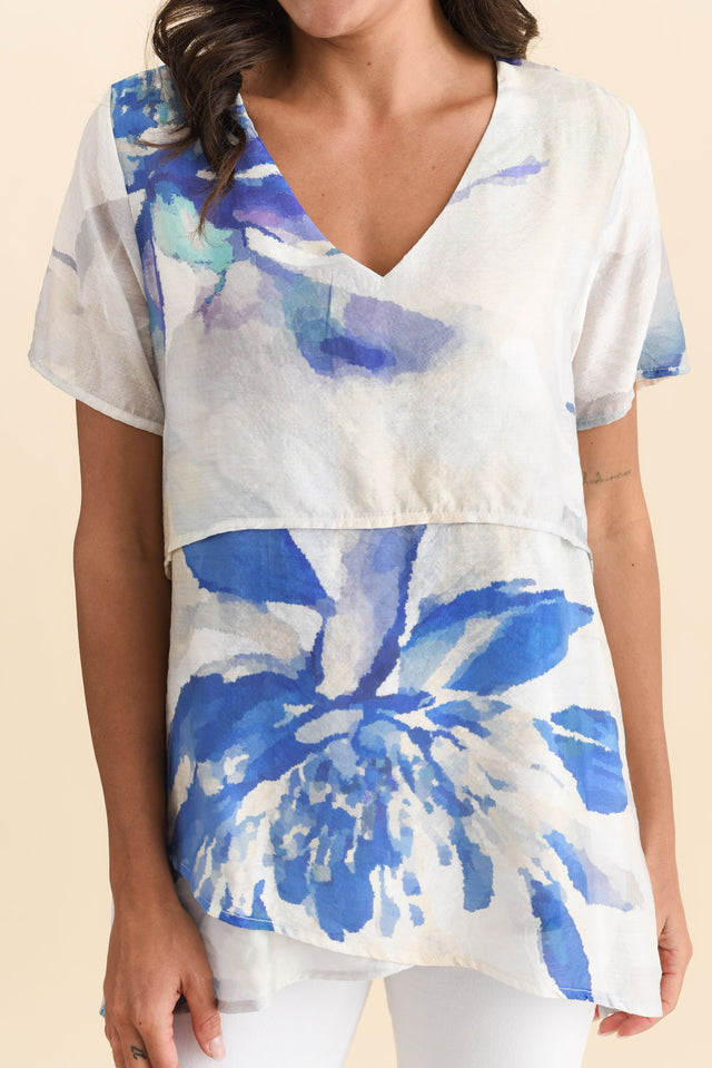 Alvina Blue Flower Layered Tunic Top,Brunette model,alt text|model:Brontie image 6