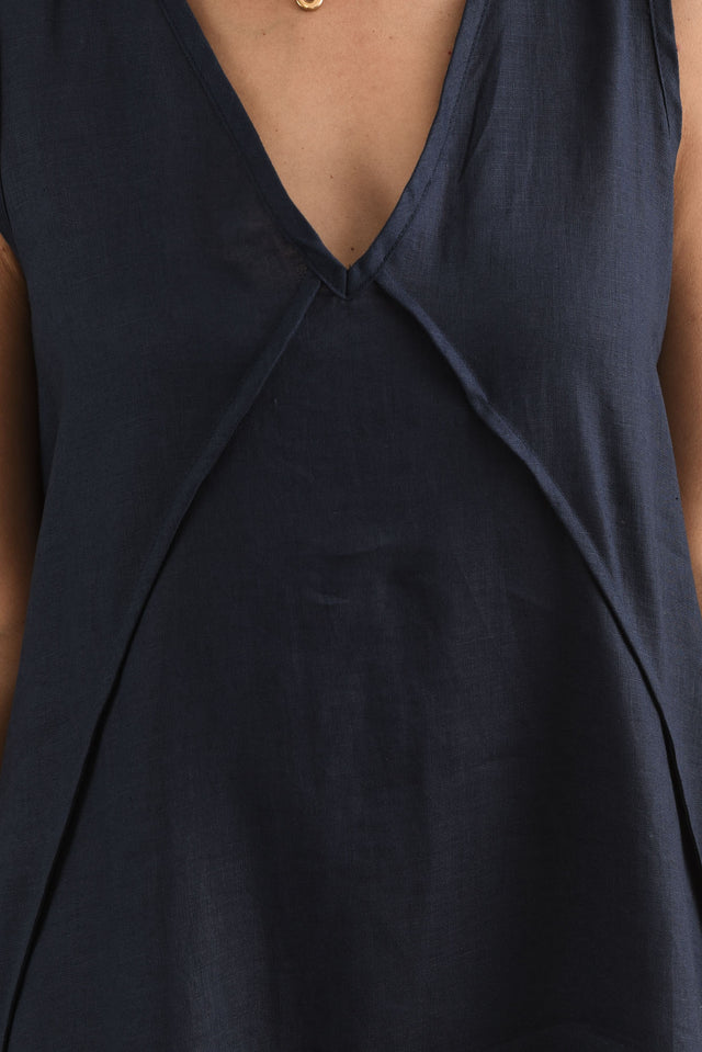 Amari Navy Linen Pocket Dress,Detail,Brunette model,alt text|model:Cara image 5