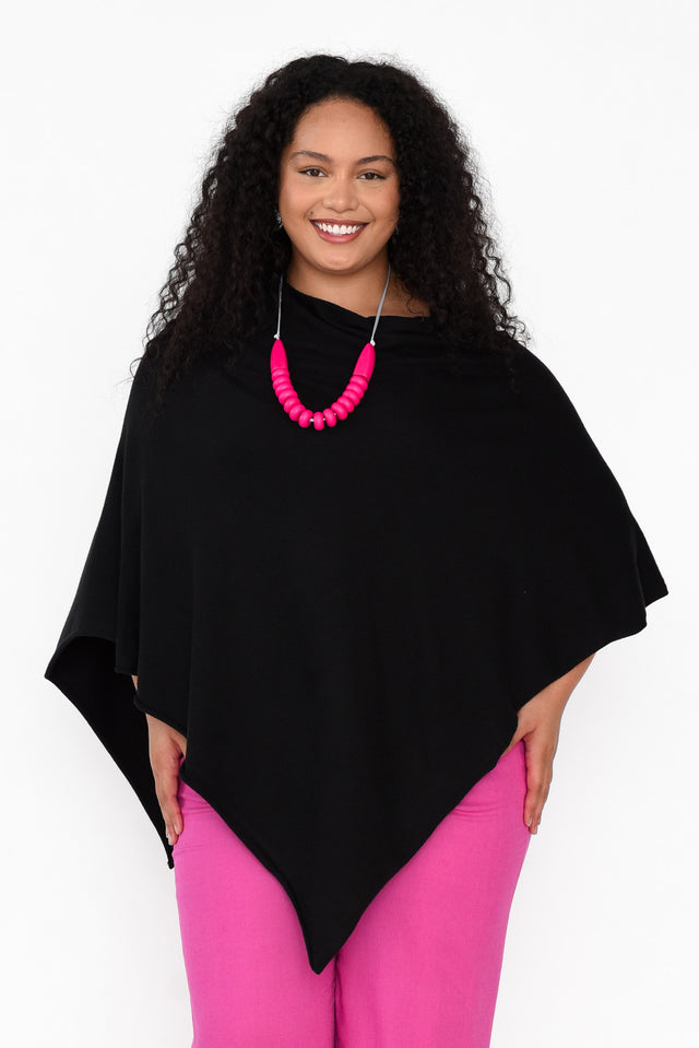 plus-size,plus-size-winter-clothing,plus-size-outerwear,curve-knits-jackets,plus-size-ponchos