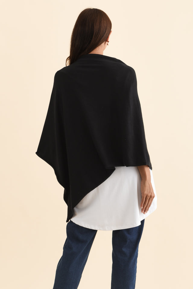 alt text|model:Cara image 6