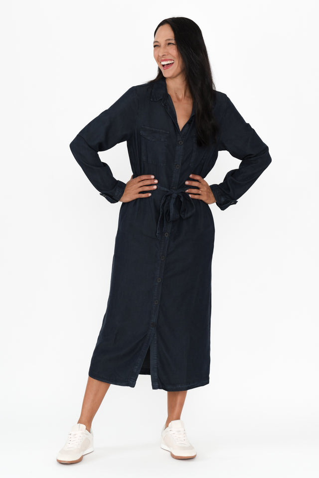 alt text|model:Cara image 7