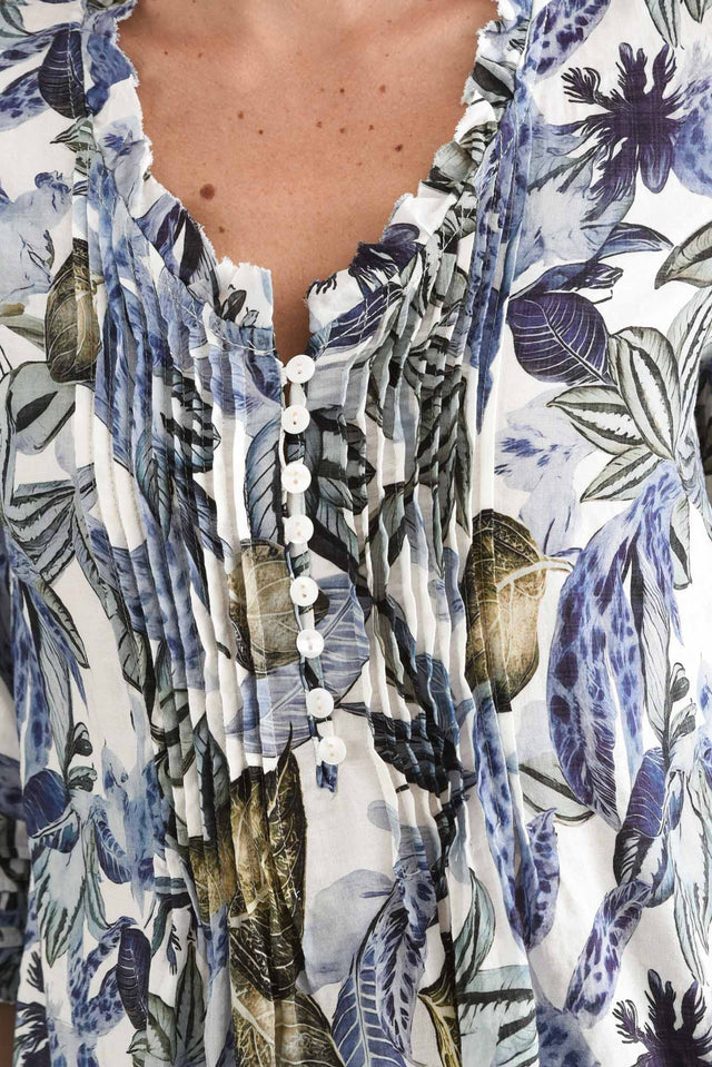 Angelo Blue Leaf Cotton Button Top,Detail,Brunette model,alt text|model:MJ image 5