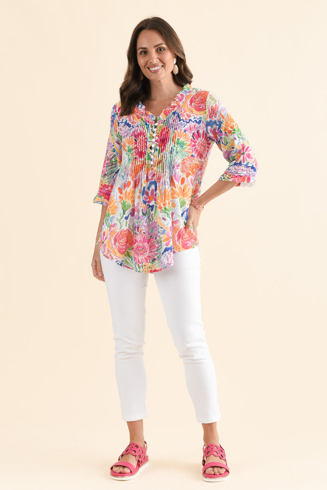 Angelo Pink Flower Cotton Button Top,Full Body,Brunette model,alt text|model:MJ image 2
