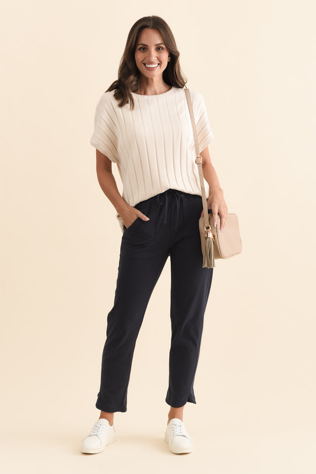 alt text|model:MJ image 3