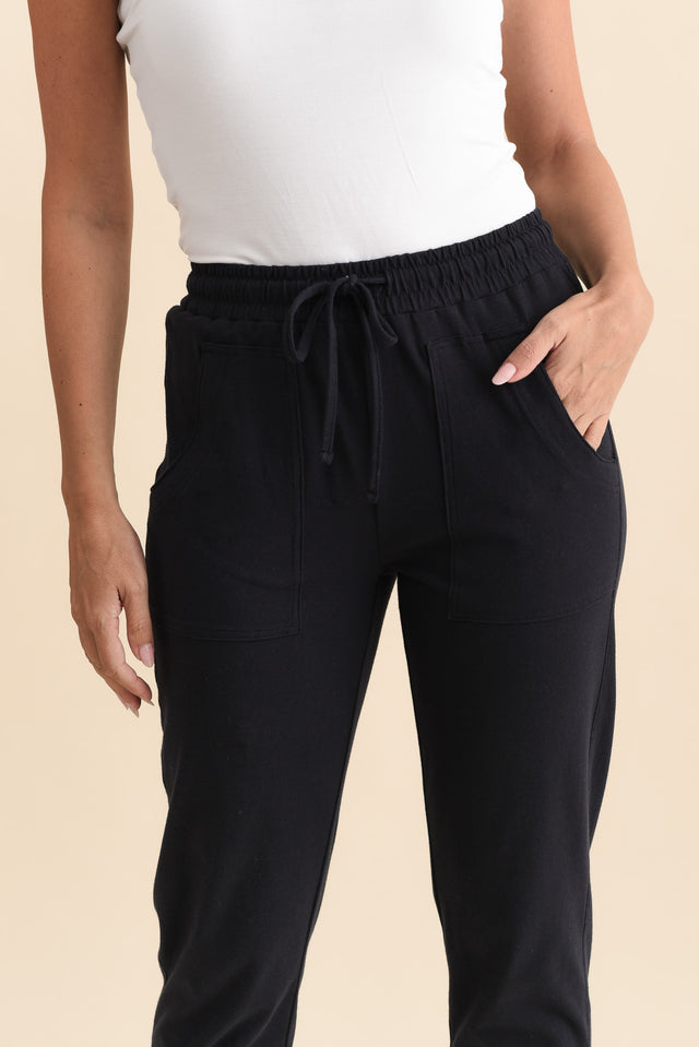 alt text|model:MJ image 6