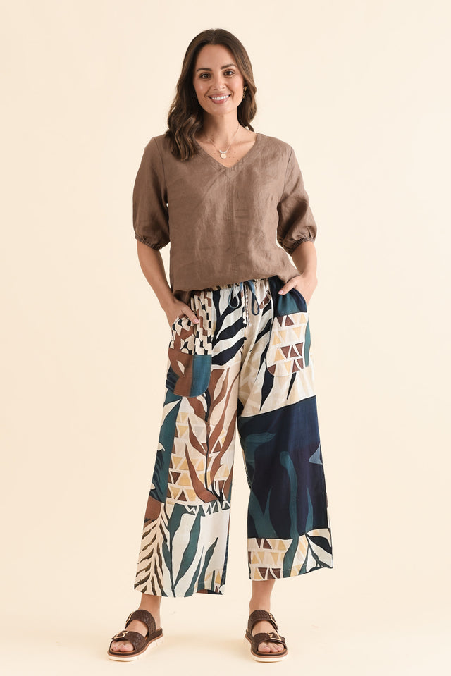 Minnelli Navy Leaf Linen Cotton Pants,Full Body,Brunette model,alt text|model:MJ image 2
