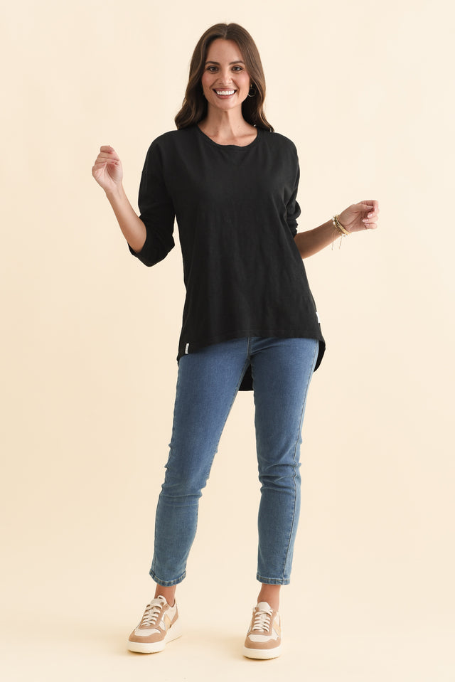 Annie Black Cotton Top,Brunette model,alt text|model:MJ image 7