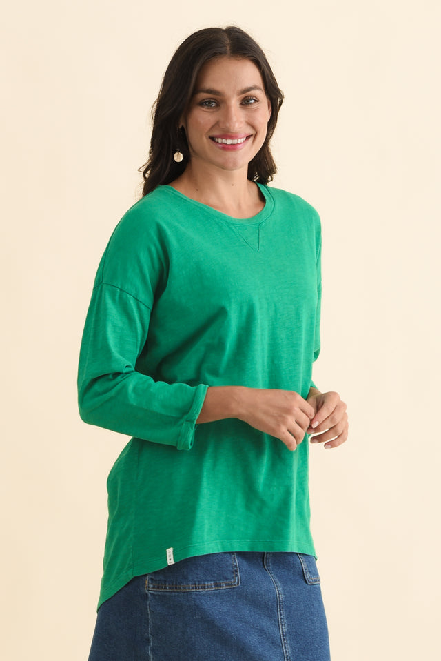 Annie Forest Green Cotton Top,Brunette model,alt text|model:Brontie image 4
