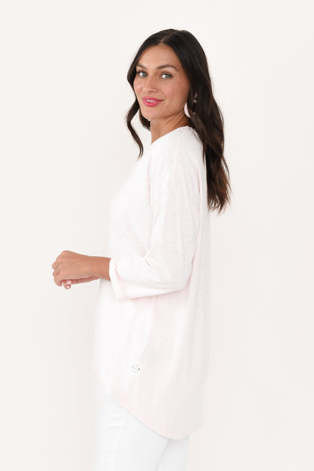 Annie Pink Cotton Top,Brunette model,alt text|model:Brontie image 4