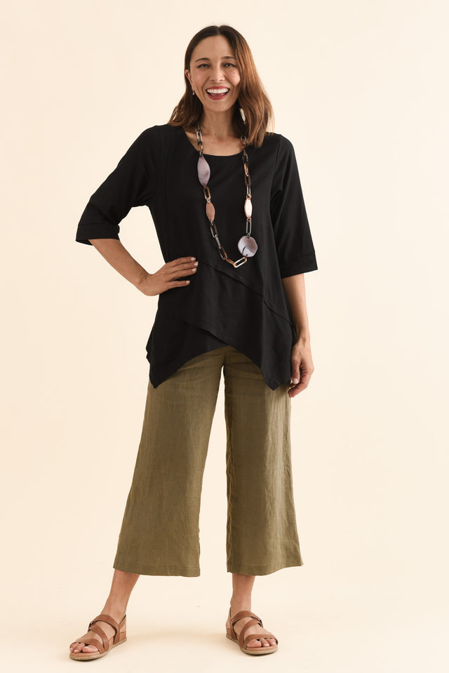 Anya Black Linen Cotton Top,Full Body,Brunette model,alt text|model:Cara image 6