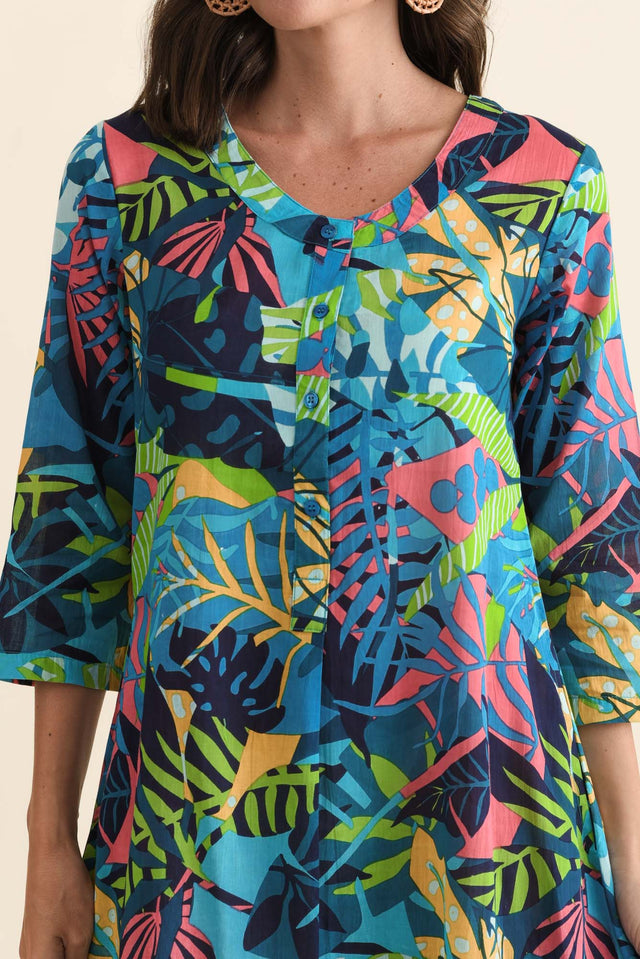 alt text|model:MJ image 5