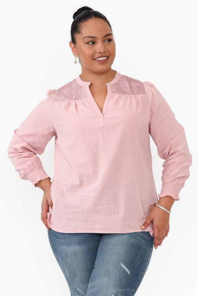 plus-size,curve-tops,plus-size-sleeved-tops,facebook-new-for-you