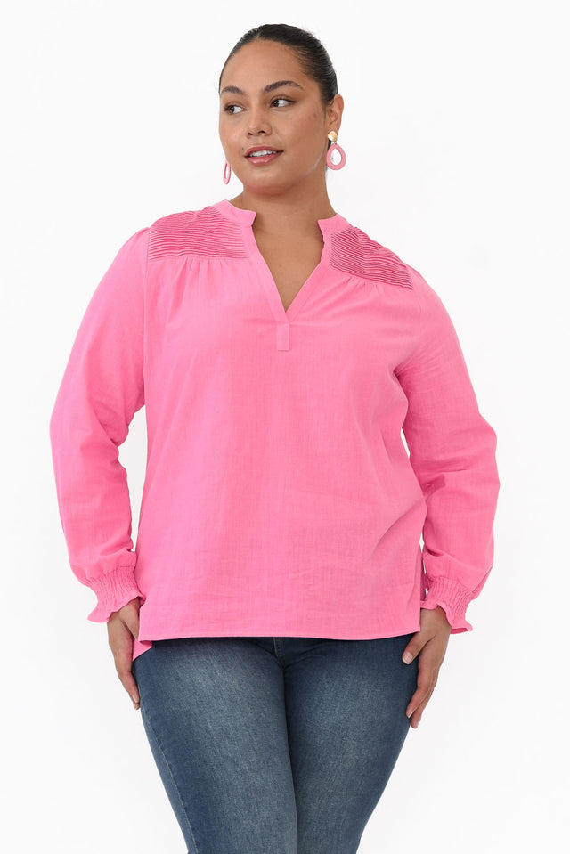 plus-size,curve-tops,plus-size-sleeved-tops,plus-size-cotton-tops,plus-size-work-edit