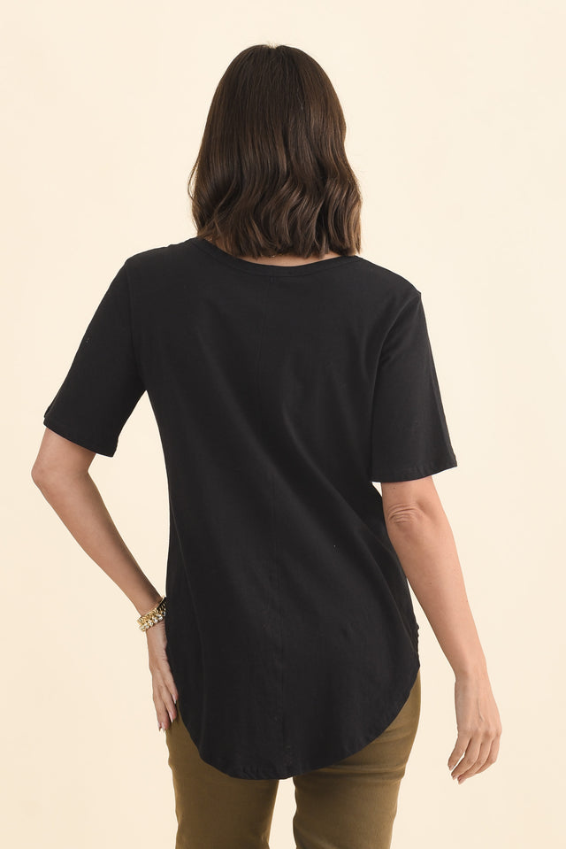 Ariana Black Cotton Tee,Brunette model,alt text|model:MJ image 5