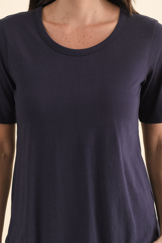 Ariana Navy Cotton Tee,Brunette model,alt text|model:MJ image 6