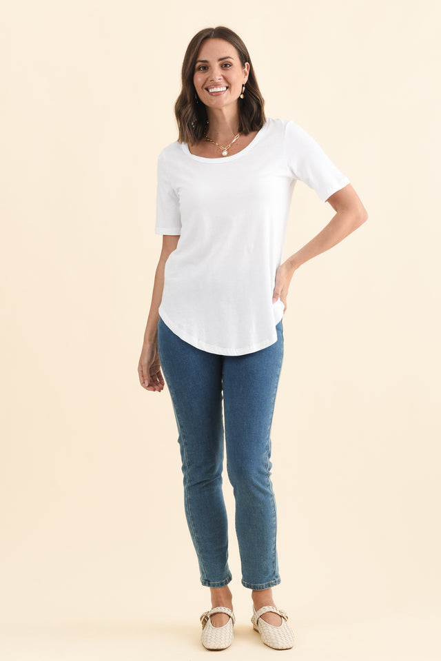Ariana White Cotton Tee,Brunette model,alt text|model:MJ image 8