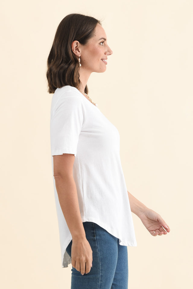 Ariana White Cotton Tee,Brunette model,alt text|model:MJ image 5