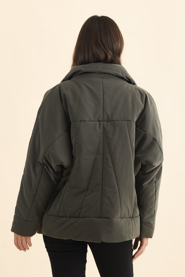 alt text|model:MJ image 4