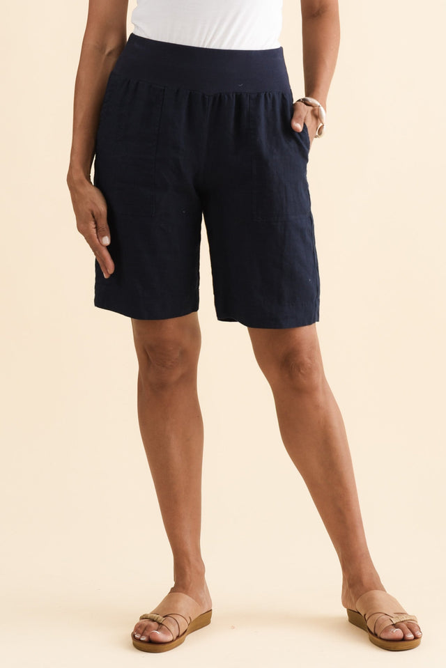 Aster Navy Linen Shorts,Brunette model,alt text|model:Cara